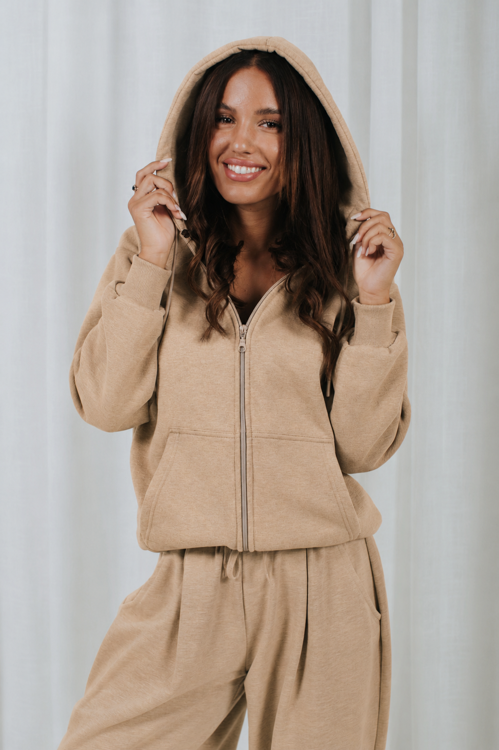 AERIS Oat Hoodie